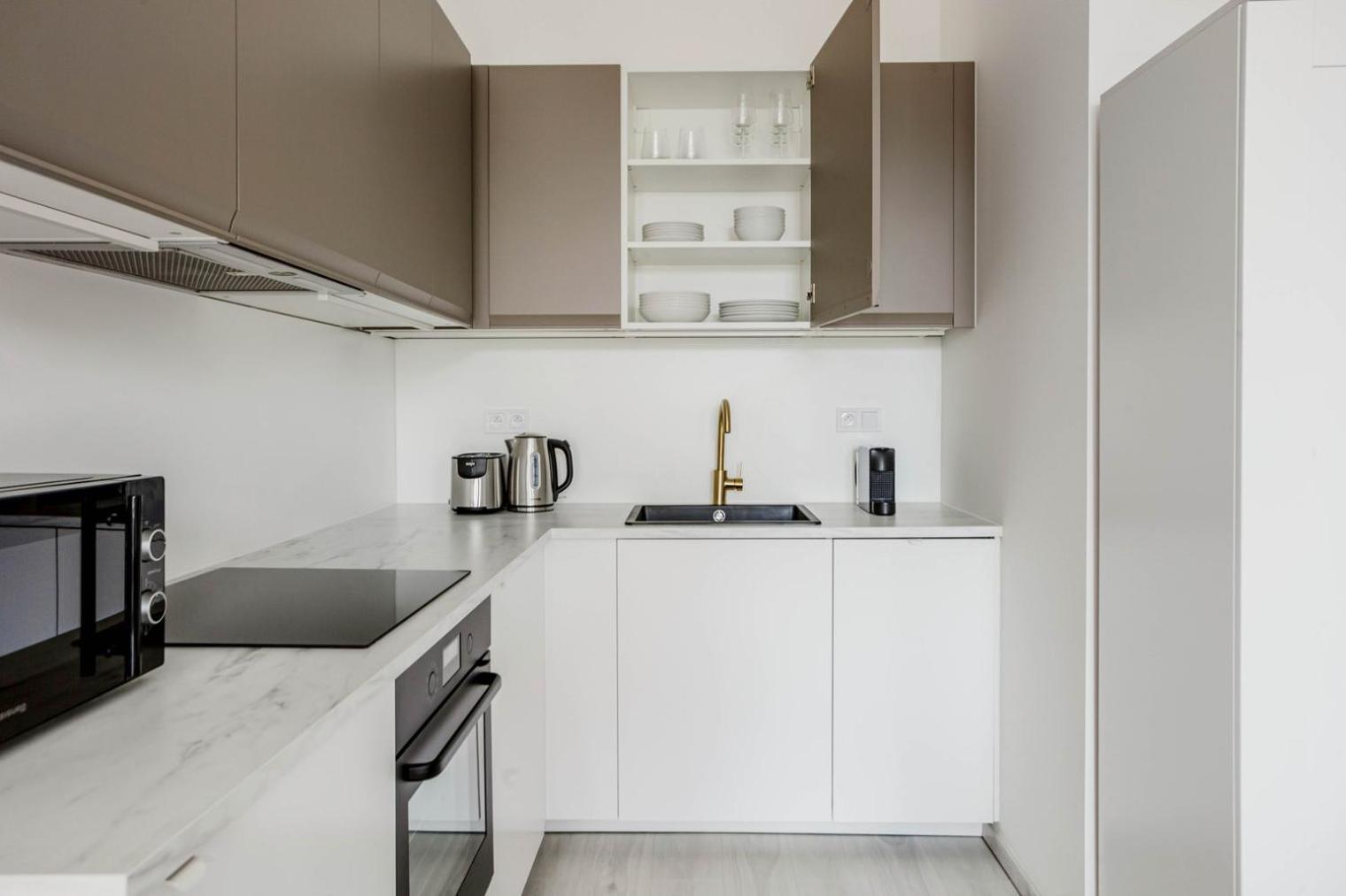Blueground 10 Nr Park Foodie Area Prg-14 Appartement *